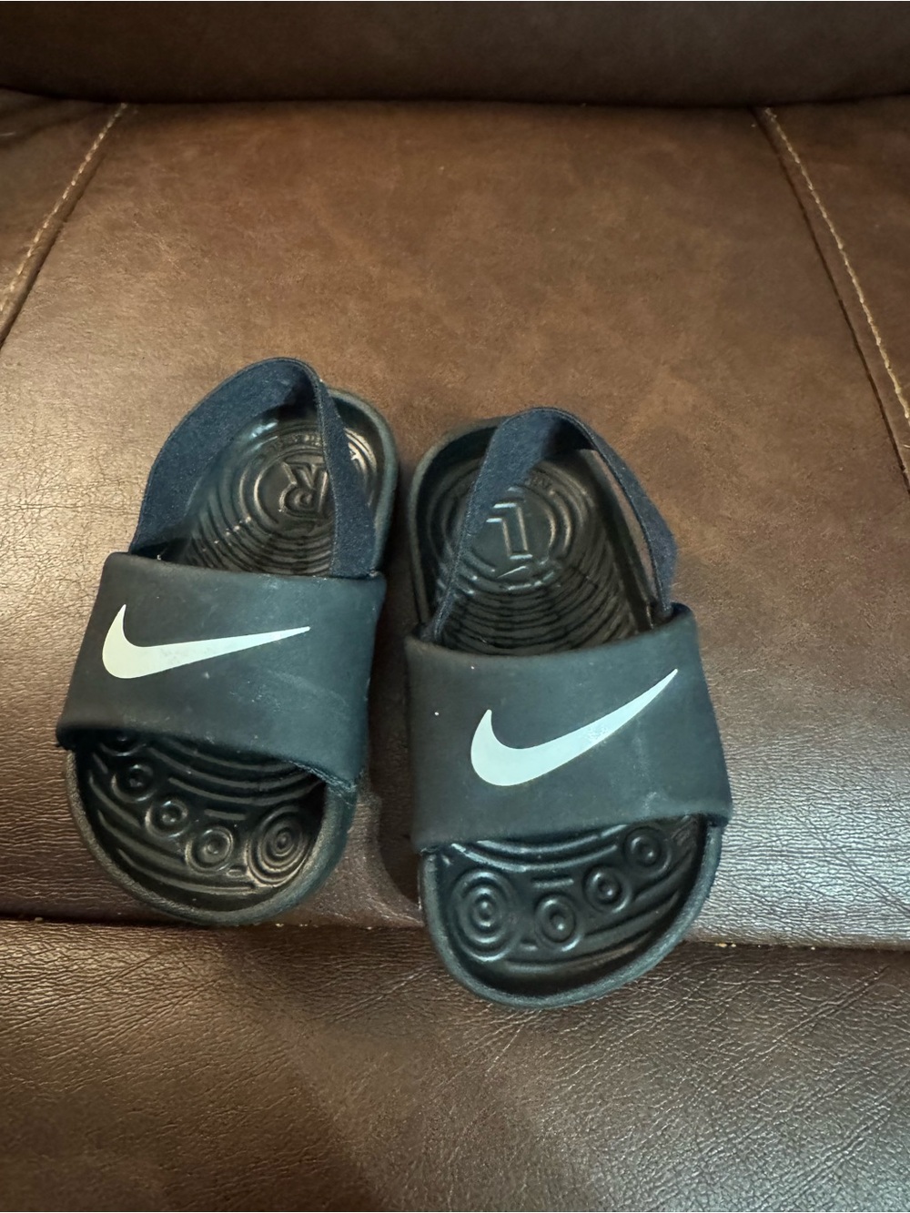 Nike Toddler Black Slides with White Swoosh